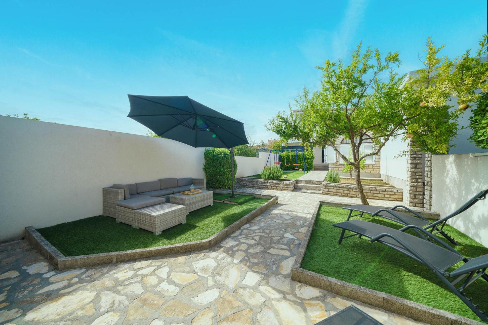 Holiday Home Oliva Водице Экстерьер фото