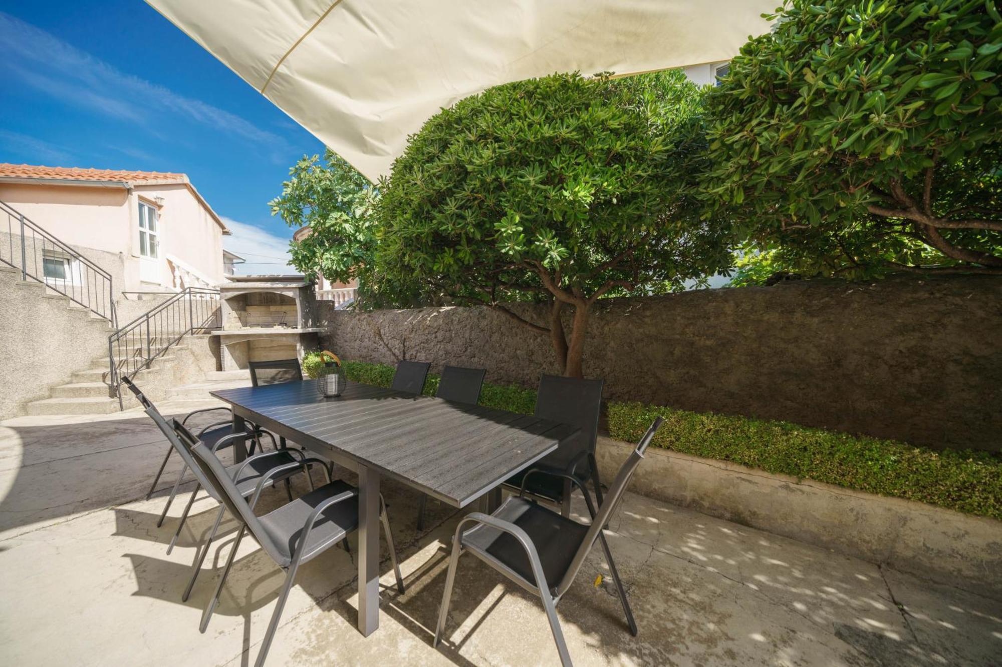 Holiday Home Oliva Водице Экстерьер фото