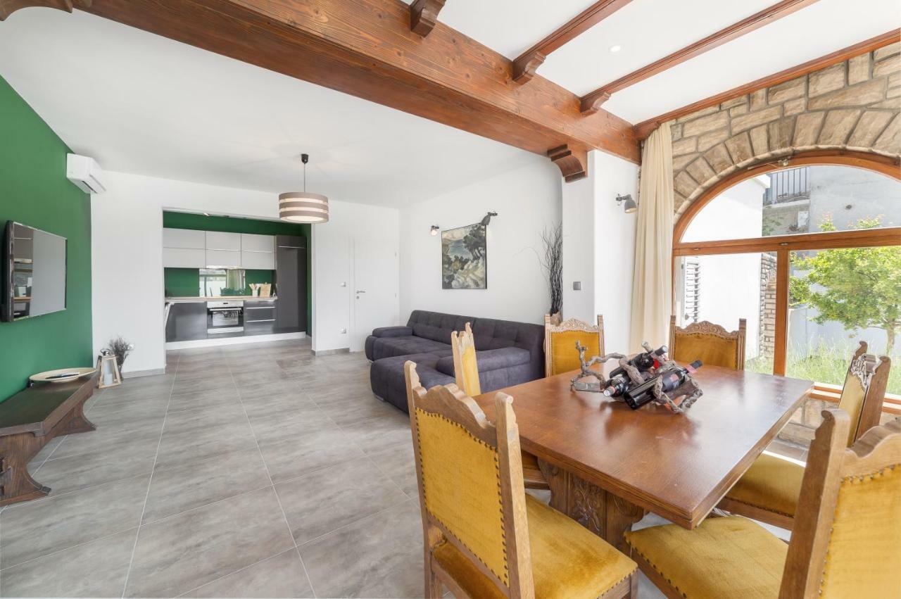 Holiday Home Oliva Водице Экстерьер фото