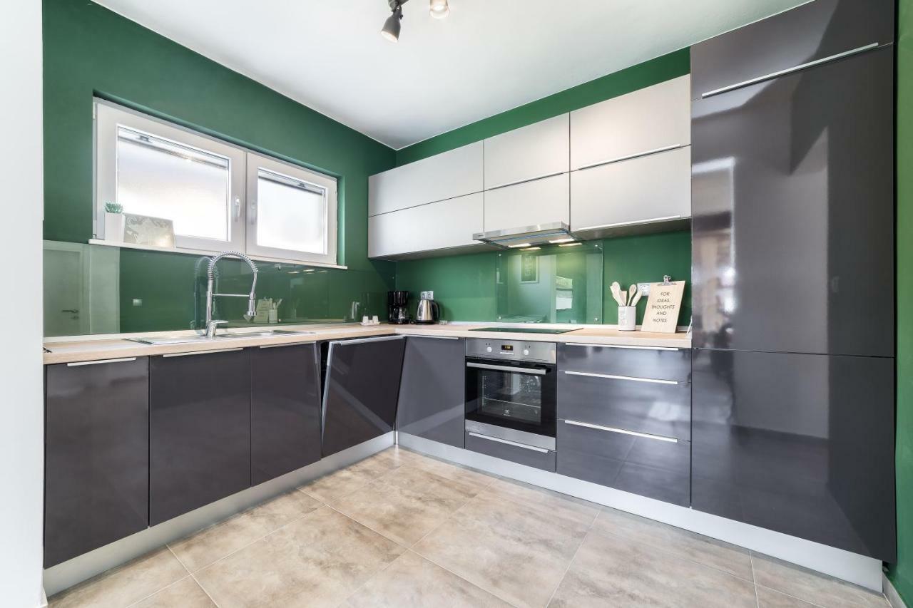 Holiday Home Oliva Водице Экстерьер фото